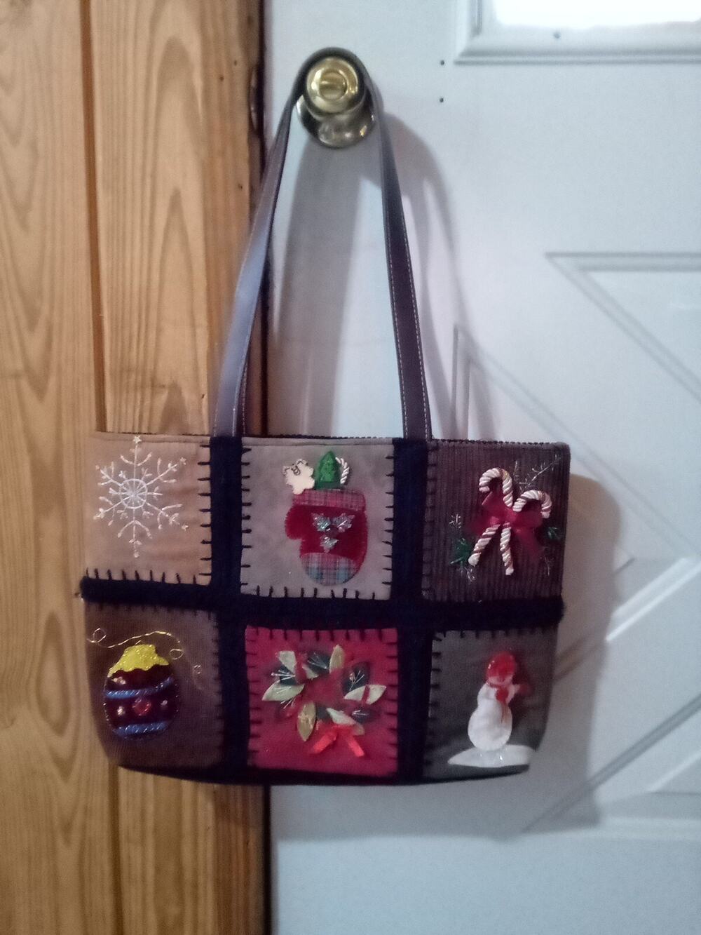 CAPPELLI Straworld CHRISTMAS Black Patchwork Corduroy Appliques Tote Handbag